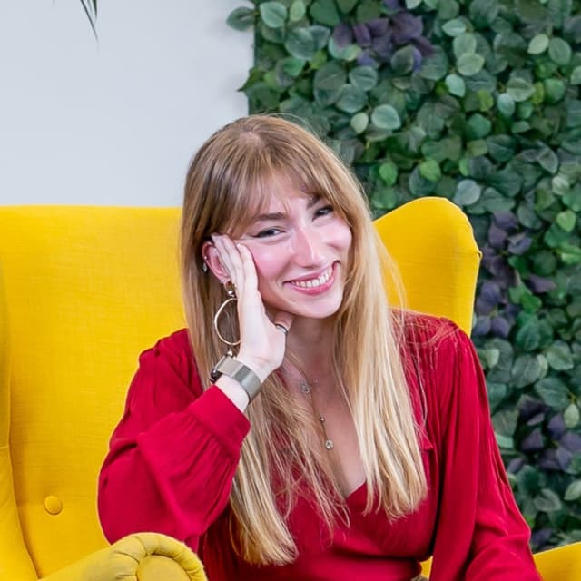 Andrea Fernandez Garcia Andrea Fernandez Garcia - Psychologist, Consulting psychologist